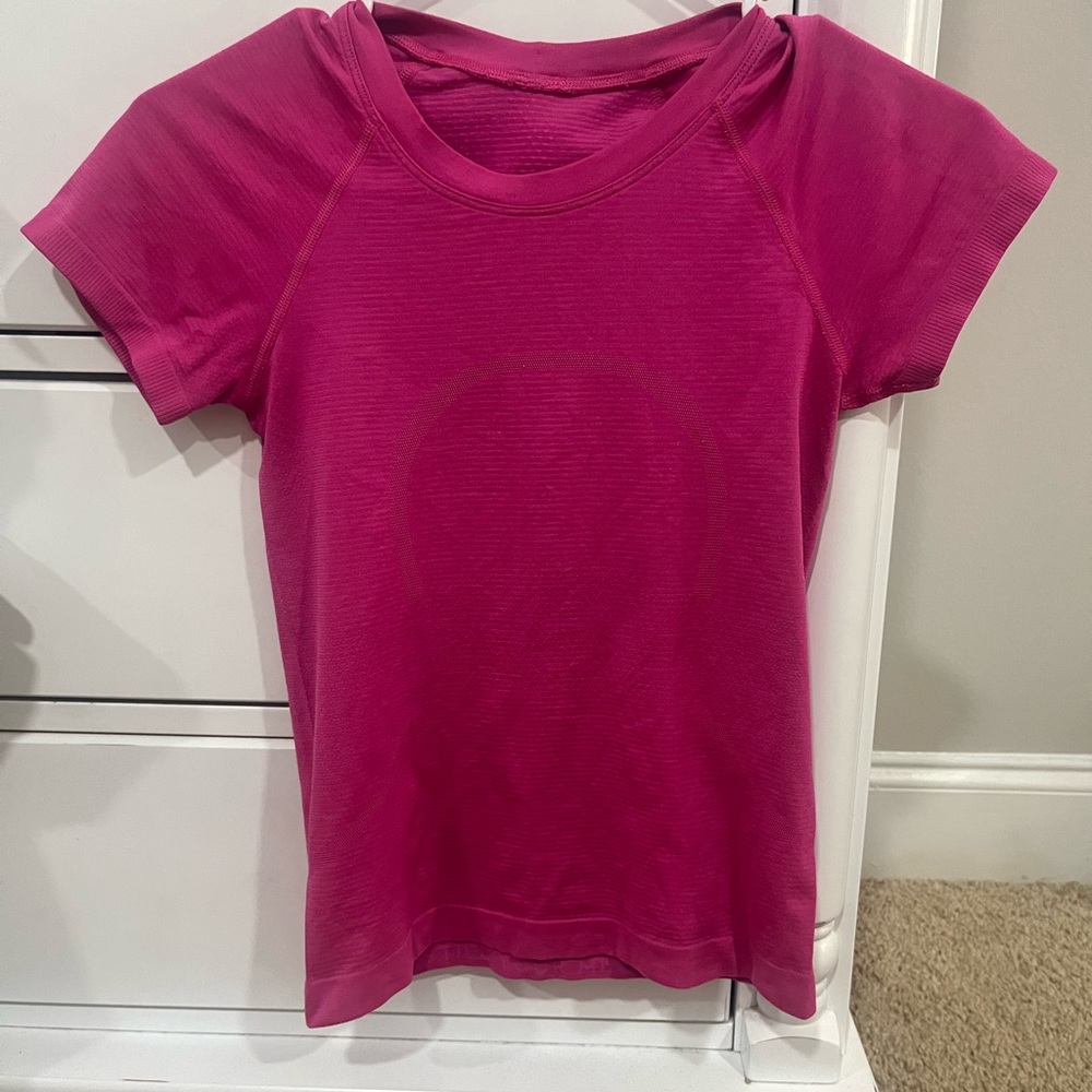 lululemon sonic pink swiftly tech short sleeve